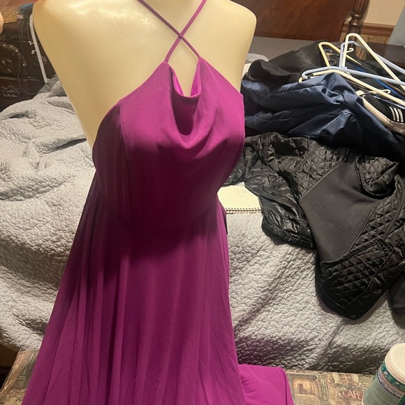 Lulus Dresses & Skirts - Beautiful Lulus dress